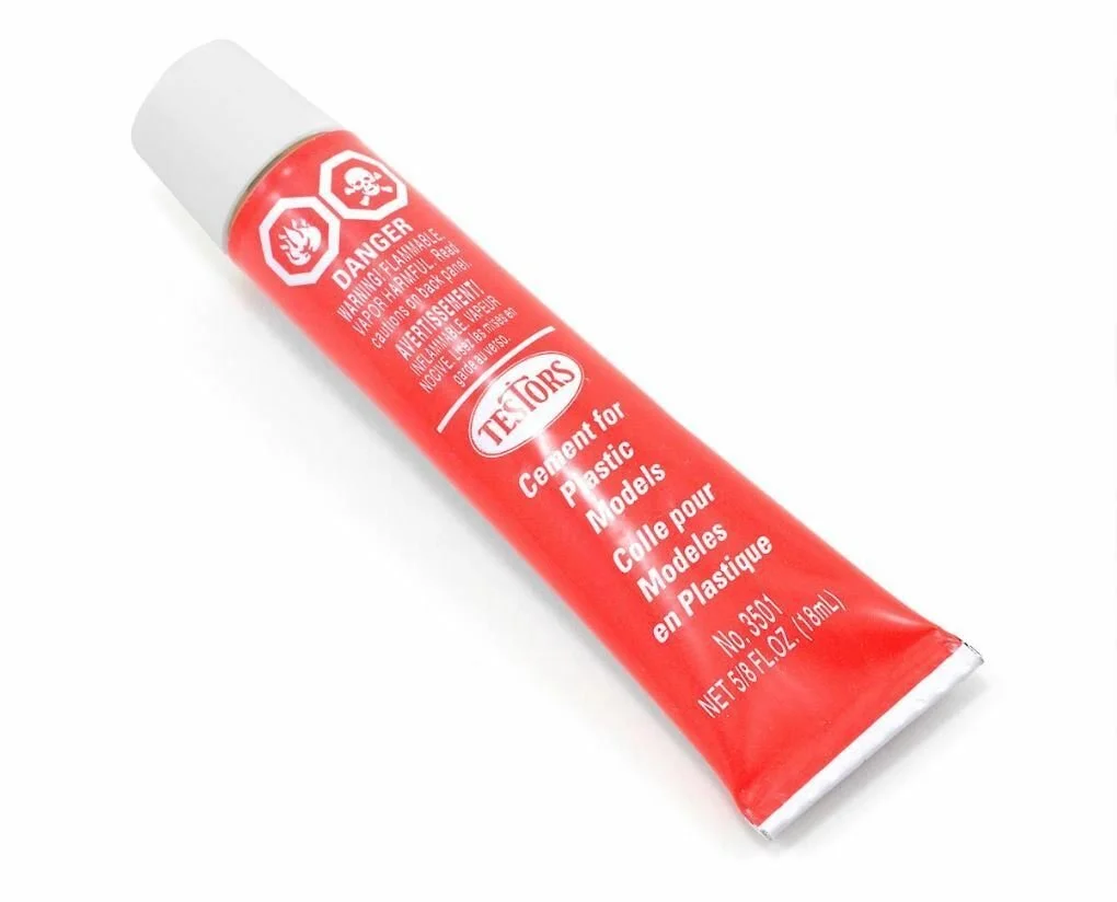 Testors Plastic Cement #3501 (Glue) 5/8oz.
