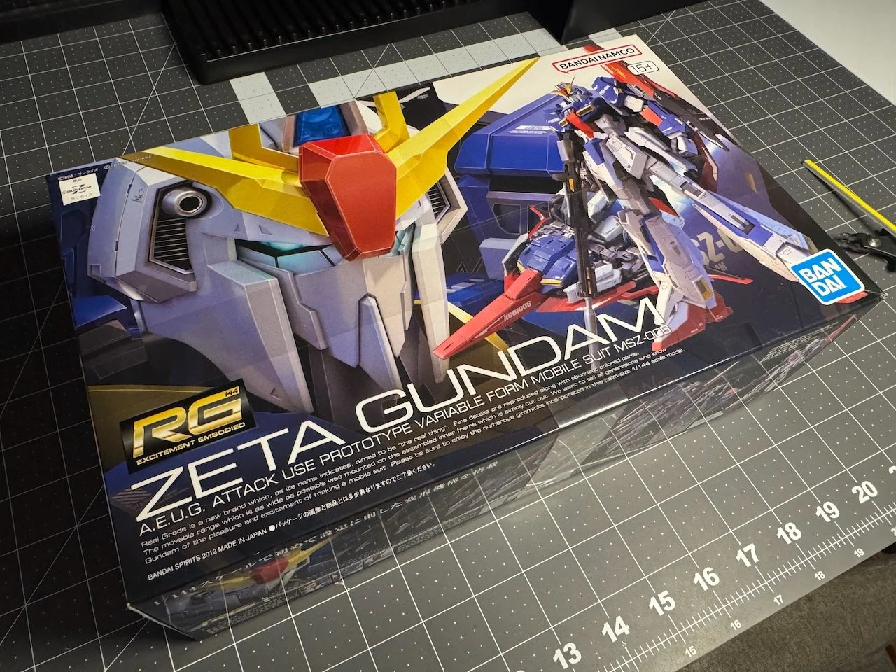 1/144  Bandai Zeta Gundam MSZ-006 #10 (RG)