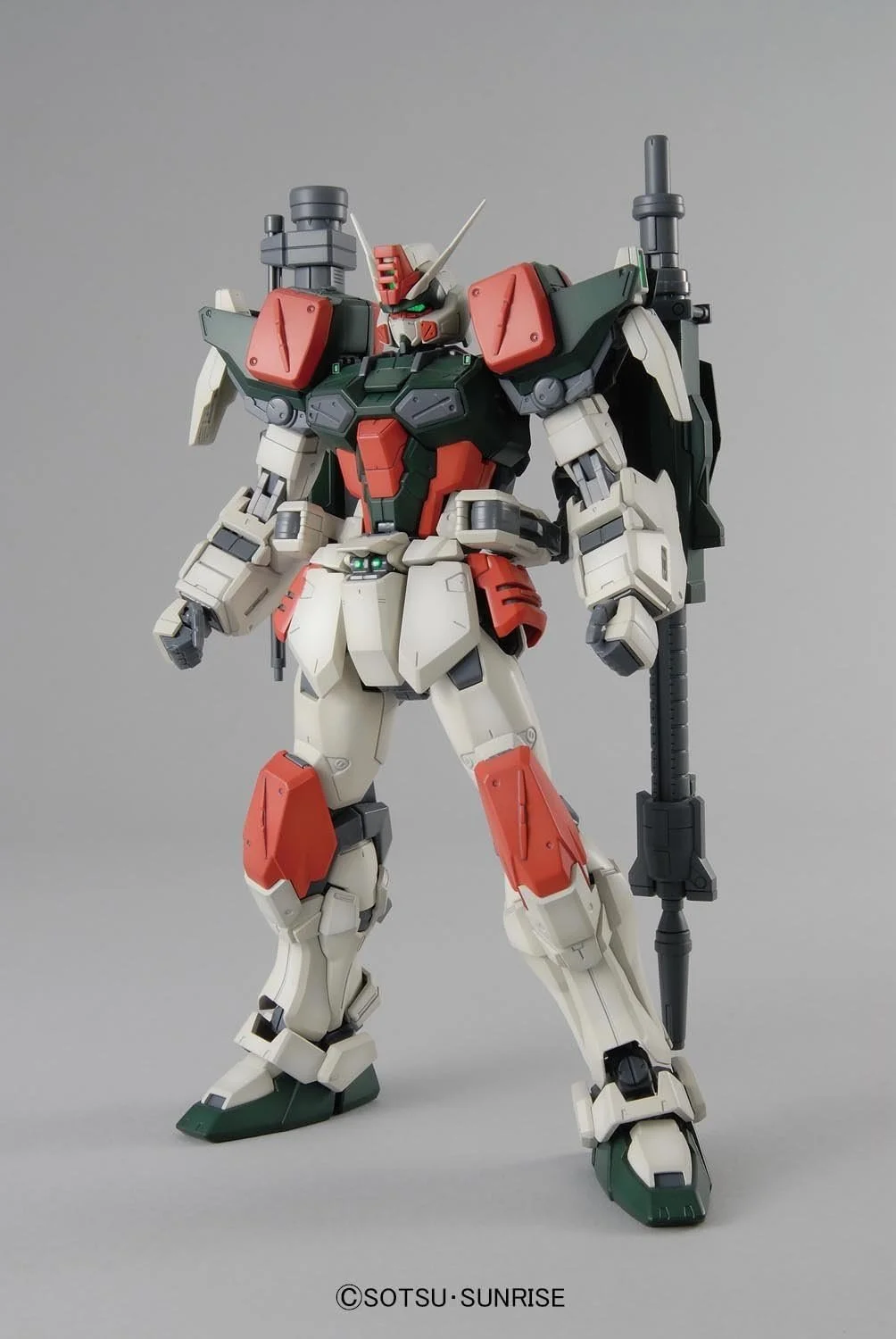 1/100  Bandai Buster Gundam "Gundam SEED" (MG)