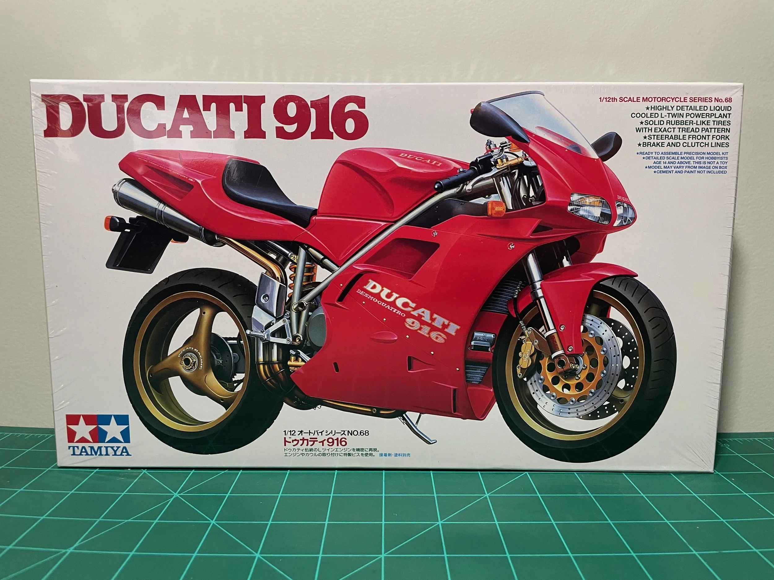 1/12 Tamiya Ducati 916 #14068
