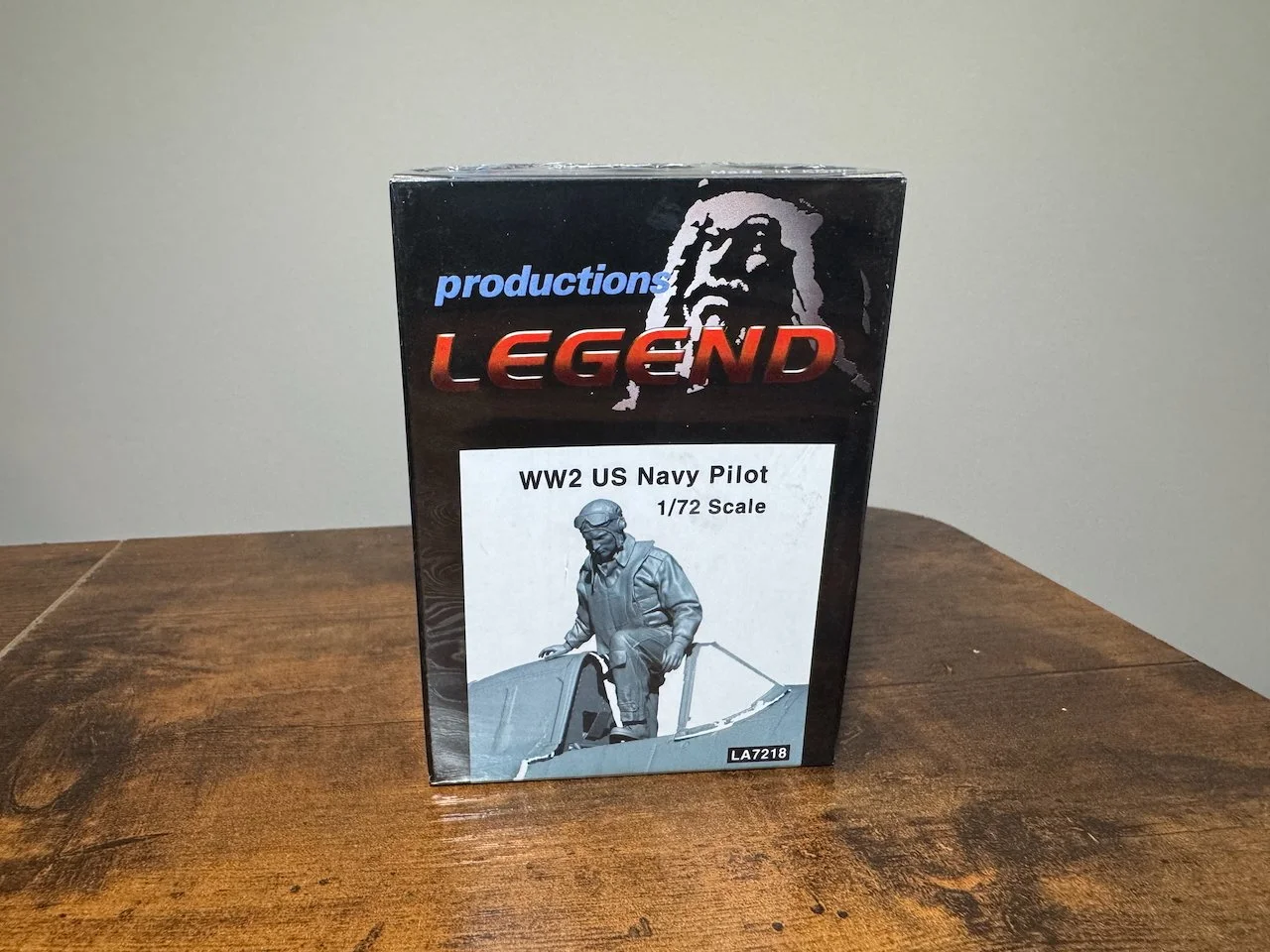 1/72 Legend Production WW2 US Navy Pilot (Boarding) #LA7218