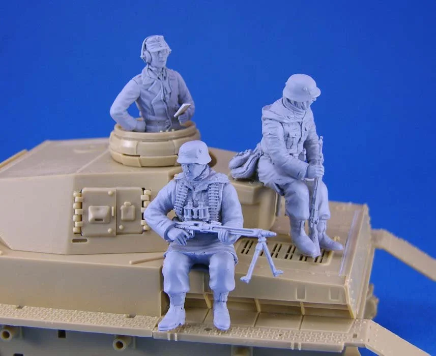 1/35 Legend Production German Tank Crew and Riders Set (WWII) #LF0116