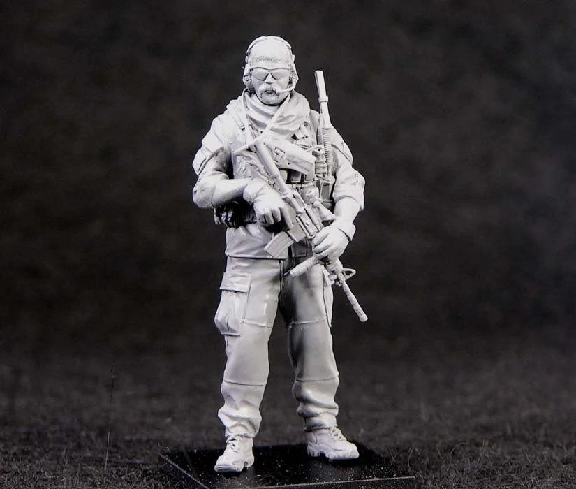 1/35 Legend Production Commo Geek, SF Com. Sgt. #LF0139