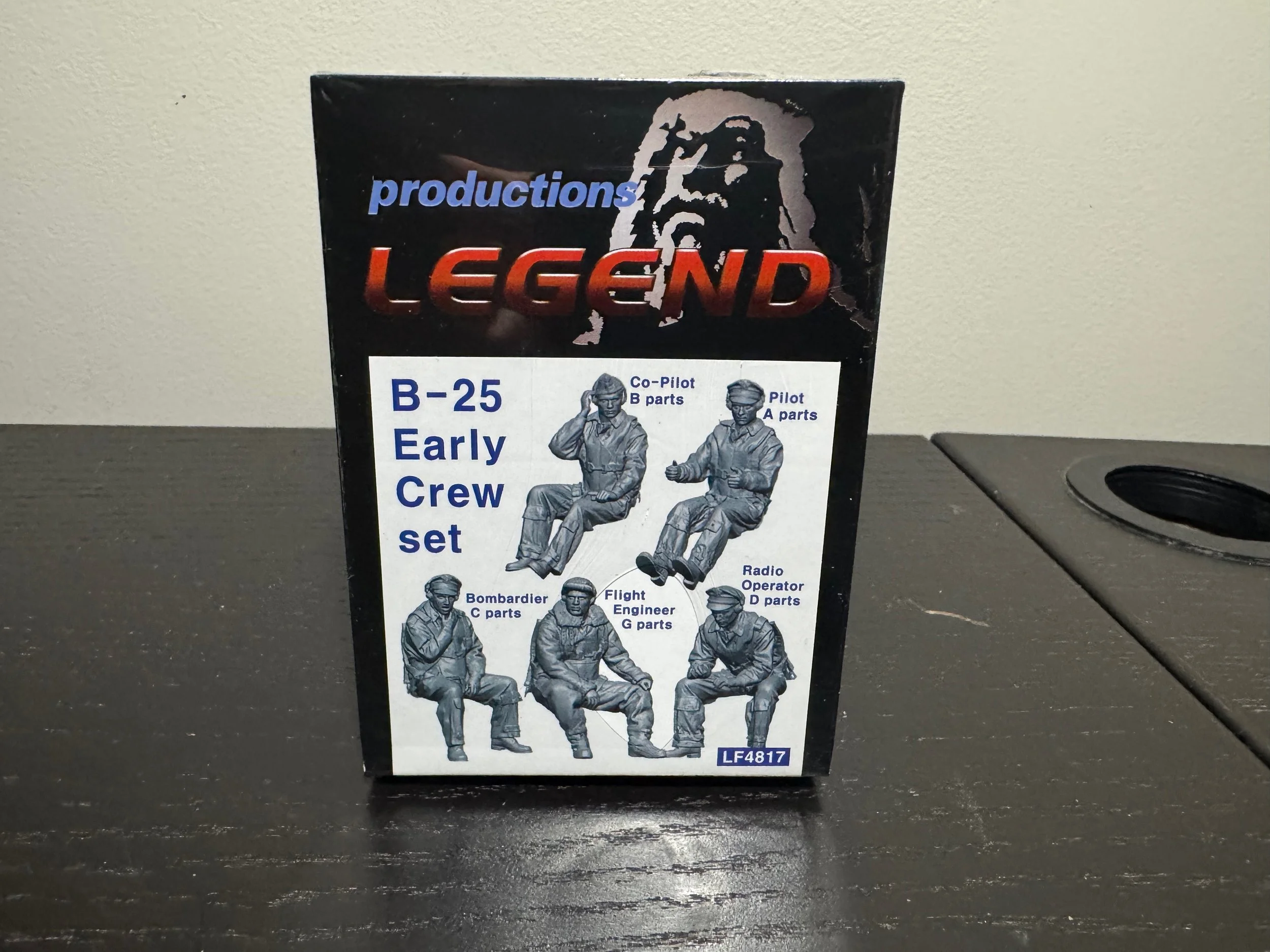 1/48 Legend Production WW2 US B-25 Early Crew Set (5 Figures) #LF4817
