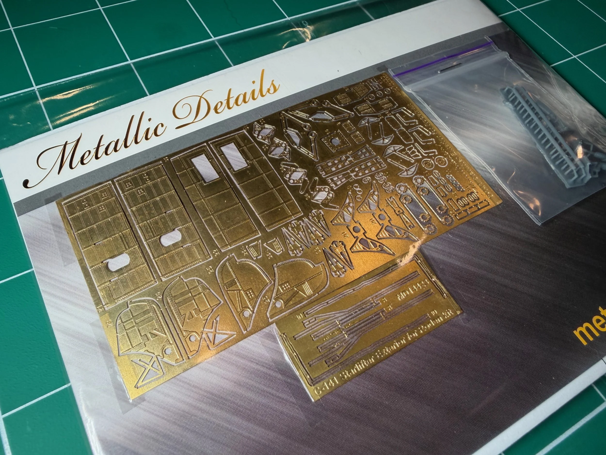 1/144 Metallic Details C-141 Starlifter Exterior for Roden Kit #MD14423
